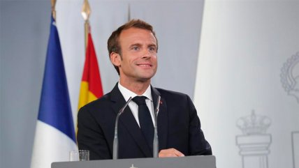 Inmigración: Macron apuesta por cooperación humanitaria y rechaza 