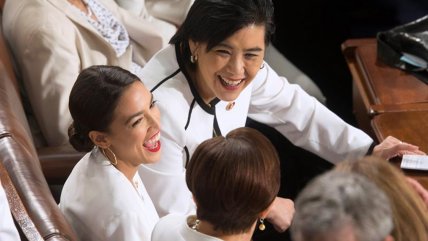   El poder femenino: La noche en la que las congresistas de blanco desafiaron a Trump 