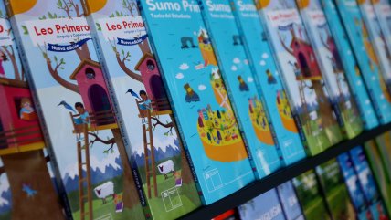   Mineduc imprime más de 17 millones de textos escolares para este 2024 