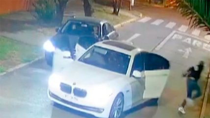   Ñuñoa: Delincuentes usaron un vehículo de alta gama para robar otro 