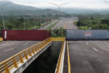   Así luce la frontera entre Colombia y Venezuela en el día del juramento de Maduro 