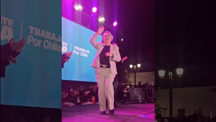  Jeannette Jara bailó cumbia en celebración de su victoria electoral  