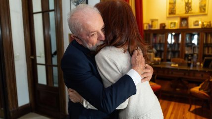   Lula visitó a Cristina Fernández y la animó a seguir con su 