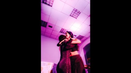   Karla Melo acompañó a Francisca Valenzuela en el lanzamiento de Ruidosa Fest 2025 