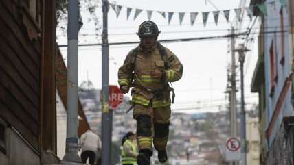   Bomberos corrieron por Valparaíso en nueva edición de este 