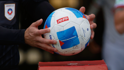   El editorial de Igor Ochoa: Los que administran el fútbol chileno transitan una clara decadencia 