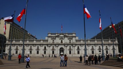   Economista Michelle Labbé: No hay problema en despedir 100 mil funcionarios 