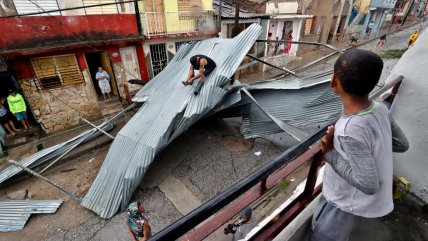   Aumentan a 20 los muertos en Haití por las lluvias del huracán Melissa 