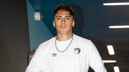   DT de Le Havre lanzó dura crítica a Damián Pizarro: No está a la altura 