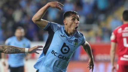   [VIDEO] Luis Pavez deslumbró con golazo de tijera en triunfo de O'Higgins sobre Ñublense 
