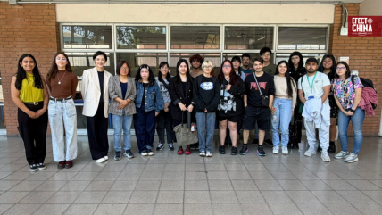   Curso de chino en la Usach inicia su etapa presencial junto a profesoras de la Universidad de Chengdu 