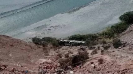   Perú: Bus cayó a un precipicio y 37 personas murieron 