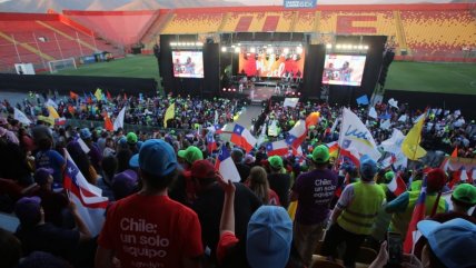   Tras cierre de Kaiser: Matthei busca llenar el Santa Laura y Kast finalizará en Concepción 