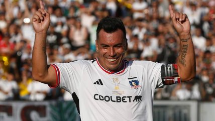   Esteban Paredes por declaración de Pavez sobre la UC: Es falso, por historia Colo Colo es el mejor 