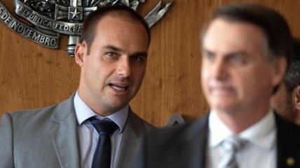   Brasil: Supremo aceptó por unanimidad denuncia de coacción contra hijo de Bolsonaro 