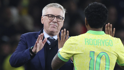   Ancelotti publicó un libro donde repasa su historia de amor con la Liga de Campeones 