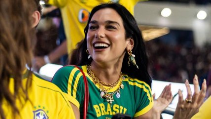   Dua Lipa dijo presente en el Maracaná para ver el clásico entre Fluminense y Flamengo 