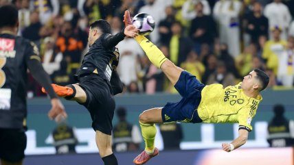   [VIDEO] Cristiano Ronaldo brilló con una chilena y llegó a los 954 goles 