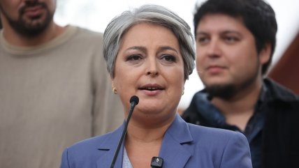  Jeannette Jara reconoció el triunfo de José Antonio Kast  