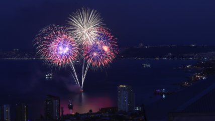   Valparaíso calienta motores: Así fue el ensayo de los fuegos artificiales 
