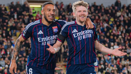   Olympique de Lyon doblegó a AS Mónaco y sumó su cuarto triunfo consecutivo 