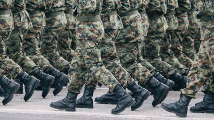   ONU alerta que países marcan récord en gasto militar y se alejan de invertir en desarrollo 