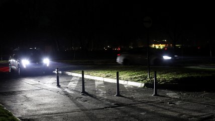   Ventolera provocó caída de árboles y cortes de luz en sectores de Santiago 