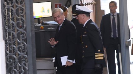   Boric y Kast están reunidos nuevamente en La Moneda 