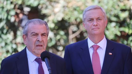   Cable chino: Frei espera decisión del nuevo gobierno y dará su opinión 