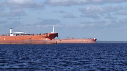  EE.UU. aseguró que ningún buque logró romper bloqueo a puertos iraníes en el estrecho de Ormuz  