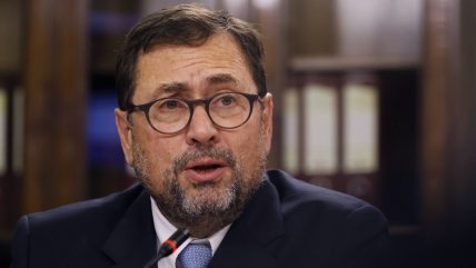   Canciller responde polémica por Estrecho de Magallanes: 