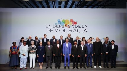   Boric hizo guiño a candidatura ONU de Bachelet durante cumbre progresista en España 