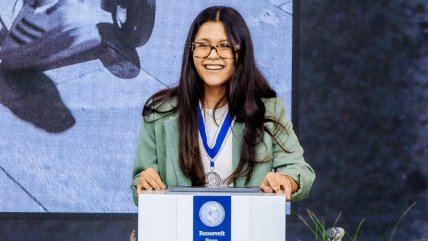   Isidora Uribe, exembajadora de Teletón, recibió el Premio Roosevelt por su aporte a la inclusión 