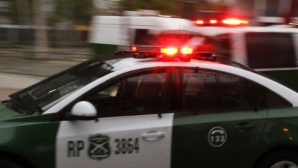   Dos sujetos fueron detenidos tras huir en un auto robado hasta La Pintana 