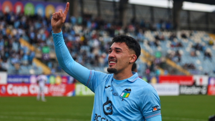   Arnaldo Castillo rebasó a Hugo Brizuela y encaminó el pase de O'Higgins a semis de Copa Chile 