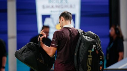   Djokovic sufrió inesperada caída ante Hurkacz en su estreno en Shanghai 