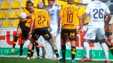   [VIDEO] ¿Era penal? La mano que pudo cambiar el rumbo del partido entre Coquimbo y Colo Colo 